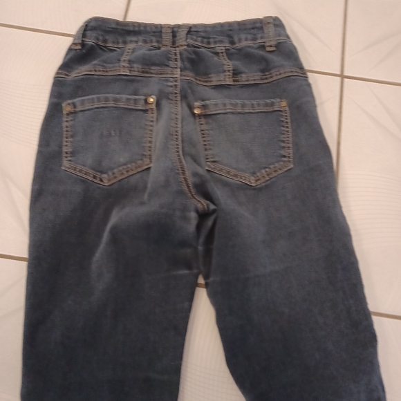 Free Add-on Dark Blue Button-Fly Jeans - Size 5 (Junior) - Picture 5 of 8